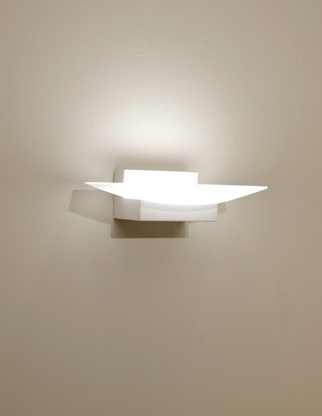 HELSINKI Up & Down Wall Light Curved 6W HELSINKI