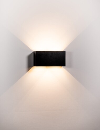 VERSA Up & Down Square Wall Light Black - HV36582T-BLK-SQ
