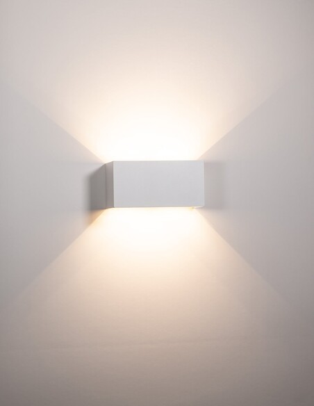 VERSA Up & Down Square Wall Light White - HV36582T-WHT-SQ