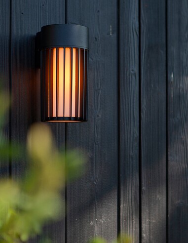 TENAC Black Wall Light - HV3693T-BLKHV3693T-BLK