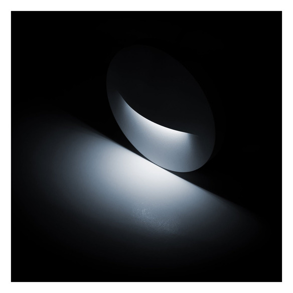 HV3227T-WHT-12V - Lisca Aluminium White Round LED Wall Light